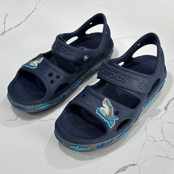 Crocs | FunLab Boys Waterproof Deep Blue Shark Comfort Sandals 206365 - Picture 1 of 13